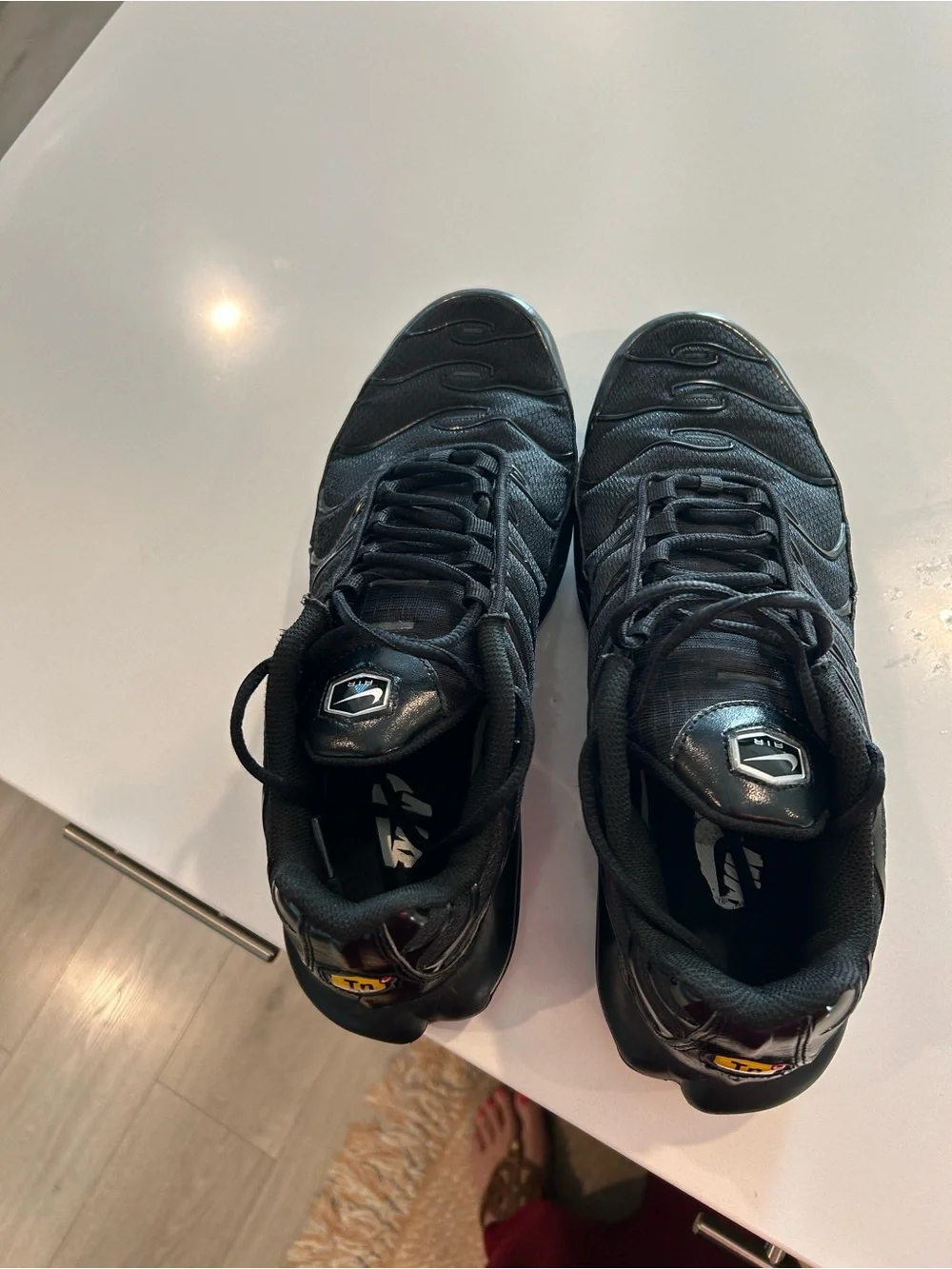 Nike Men's All-Black Air Cushion Training Sneaker